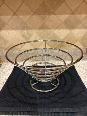 Spectrum Diversified Euro stainless steel wire fruit bowl in a chrome finish
